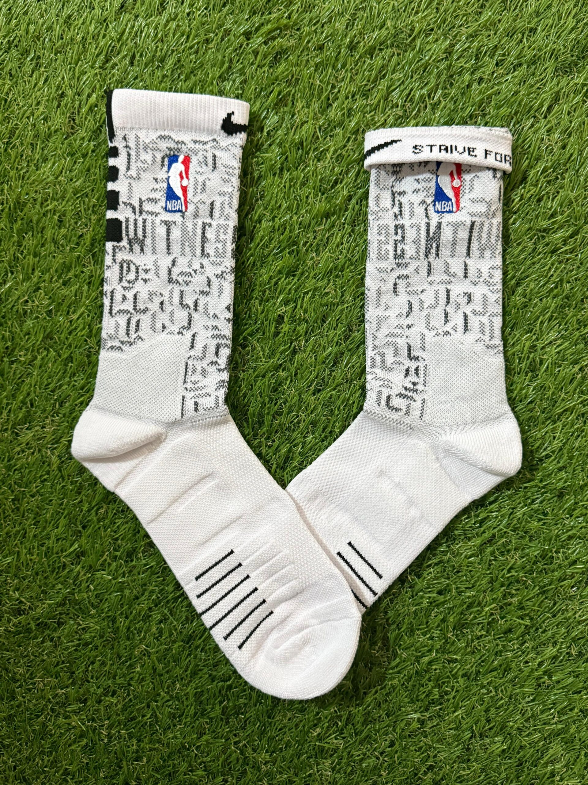 Medias Elite Graphic - Varios Colores - Image 3