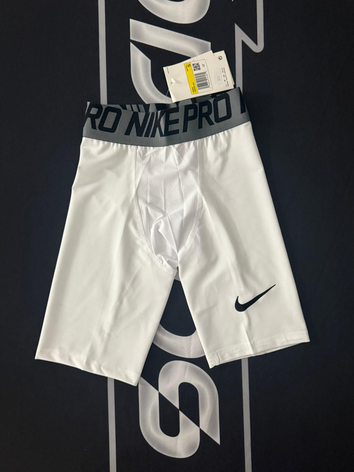 Licras Cortas Nike
